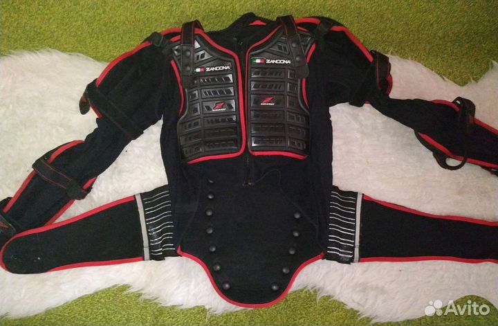 Защита Zandona