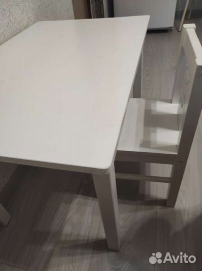 Детский стол и стул