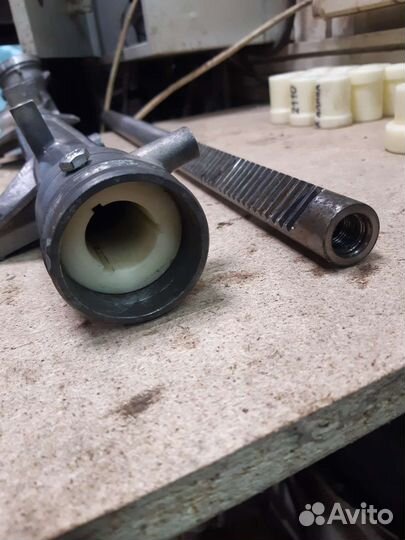 Капролоновая втулка рейки Веста увеличенная