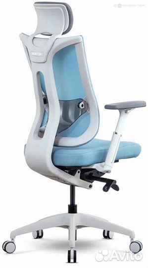 Кресло для руководителя Schairs Tone M01W