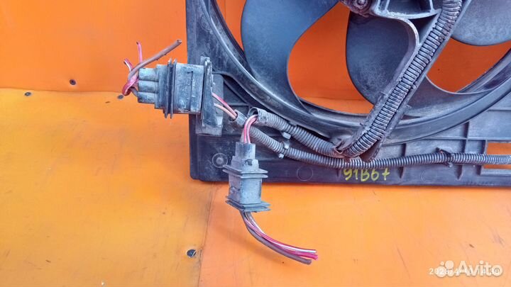 Вентилятор радиатора для Volkswagen Polo 2001-2006