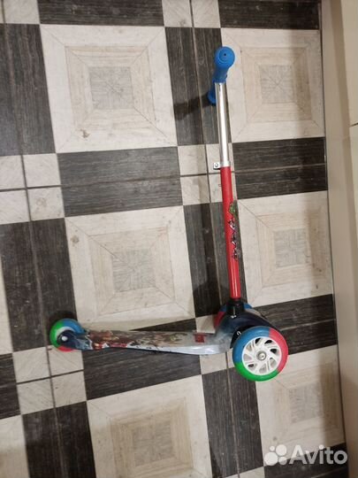 Самокат детский трехколесный бу