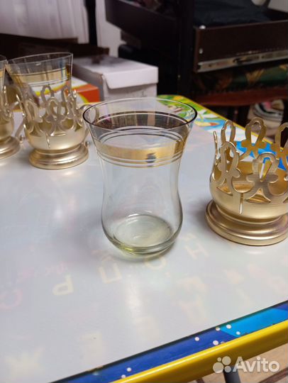 Подстаканник с бокалом