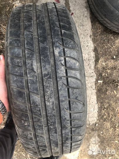 Kormoran Ultra High Performance 215/60 R16