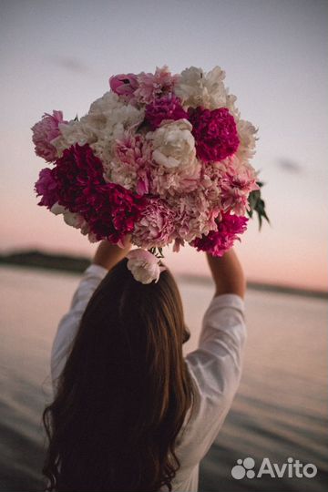 Фотосессия с пионами