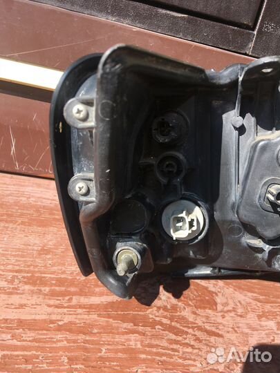 Фара лево subaru forester SG5