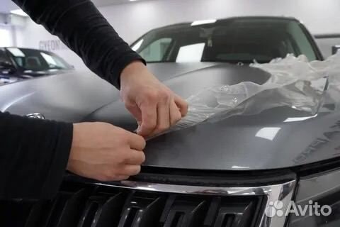 Демонтаж пленки с автомобиля