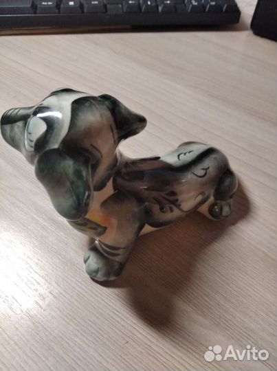 Фарфоровая статуэтка