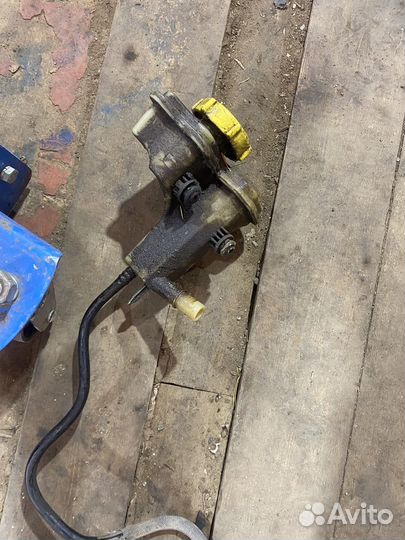 Бачок гур ford fusion