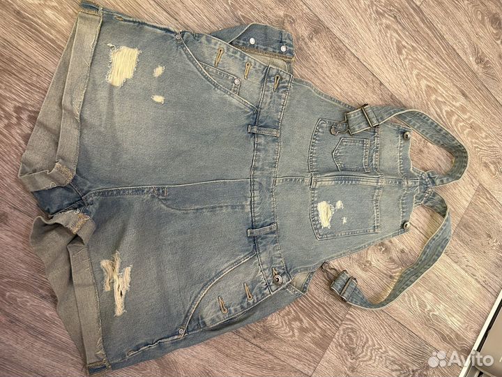 Комбинезон женский