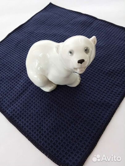 Фарфор статуэтка Медведь