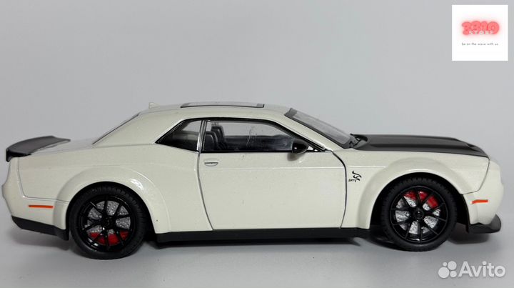 Модель автомобиля Dodge Challenger