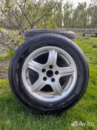 Продаю колеса Bridcetone 205/65R15