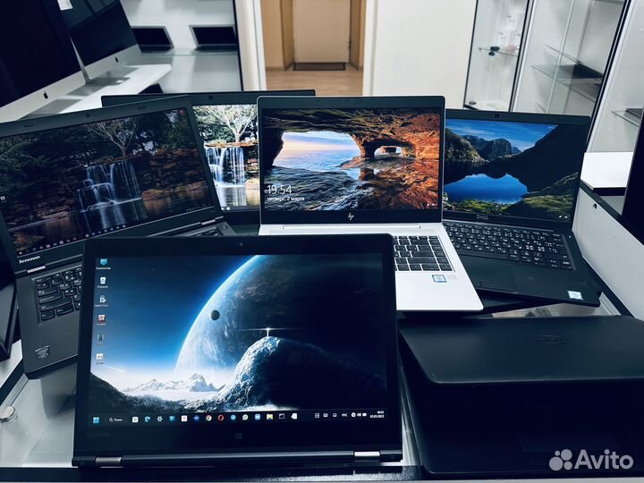 Много разных ноутбуков на Windows