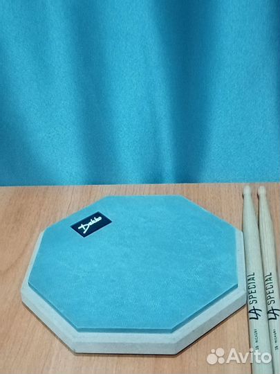 Пэд барабанный с палками