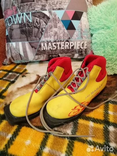 Лыжные ботинки marax