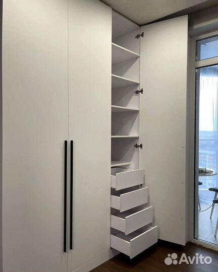 Шкафы купе на заказ от производителя