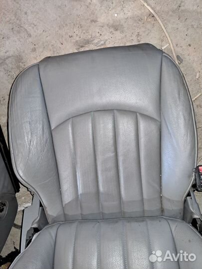Сиденье мерседес cls219