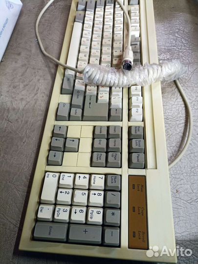 Ретро клавиатура