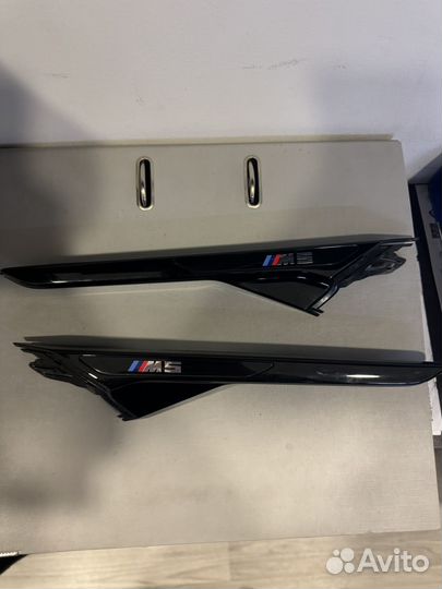 Bmw M5 f90 жабры на крылья