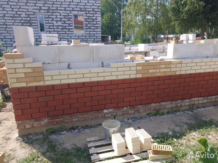 Работа каменщика