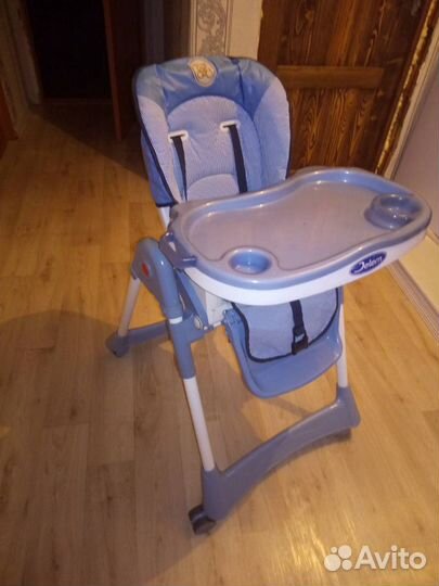 Столик для кормления