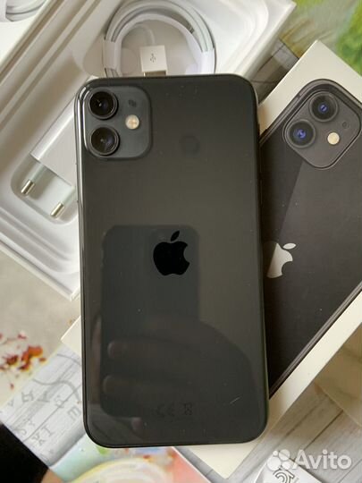 iPhone 11, 64 ГБ