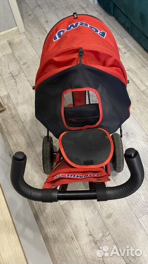 Трехколесный велосипед с ручкой