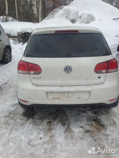 В разборе Volkswagen Golf 6