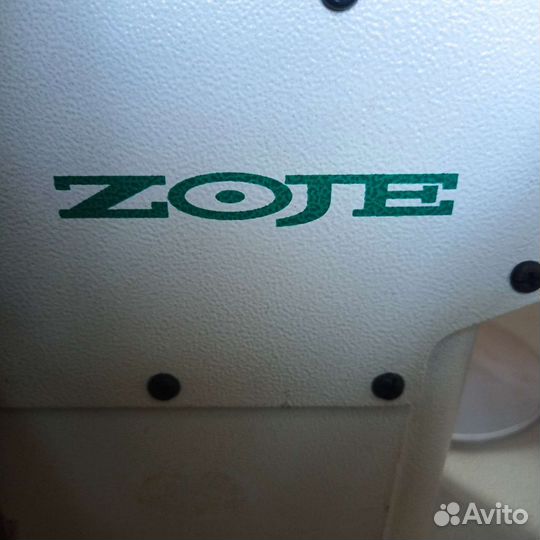 Швейная машинка оверлок промышленная