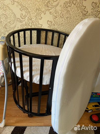 Детская кроватка трансформер 8 в 1с маятником