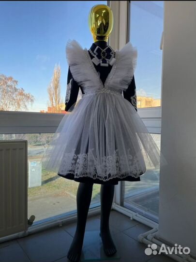 Школьный фартук