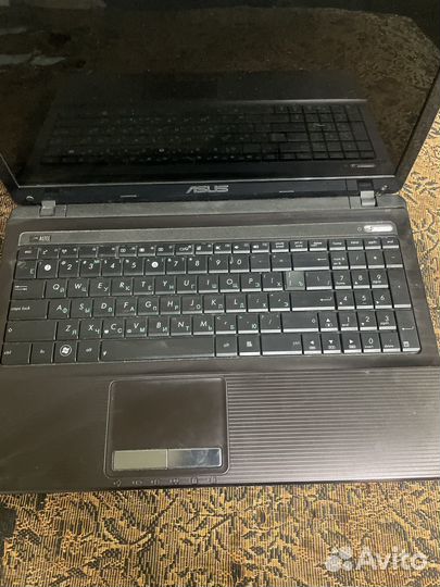 Ноутбук asus