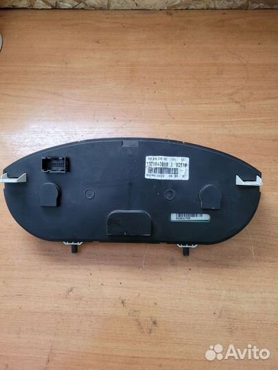 Щиток приборов Пежо Боксер 250