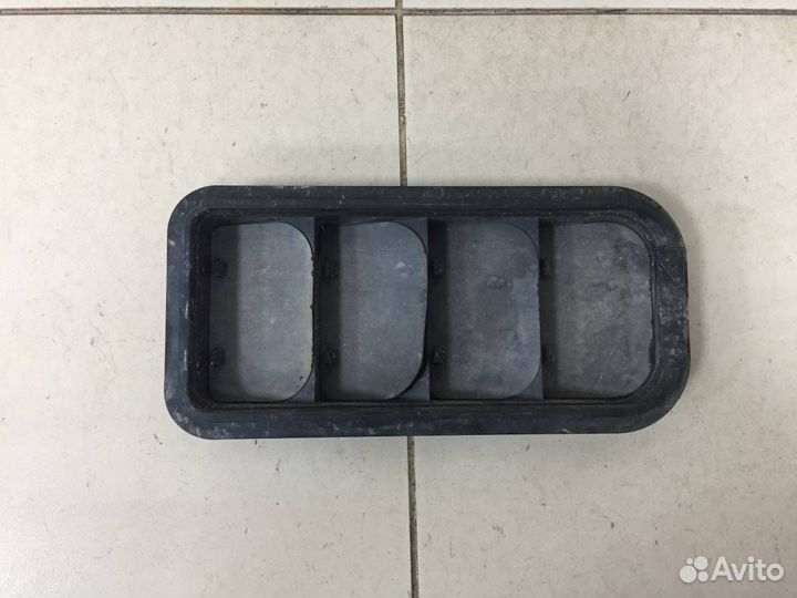 Решетка вентиляционная Skoda Karoq 2017