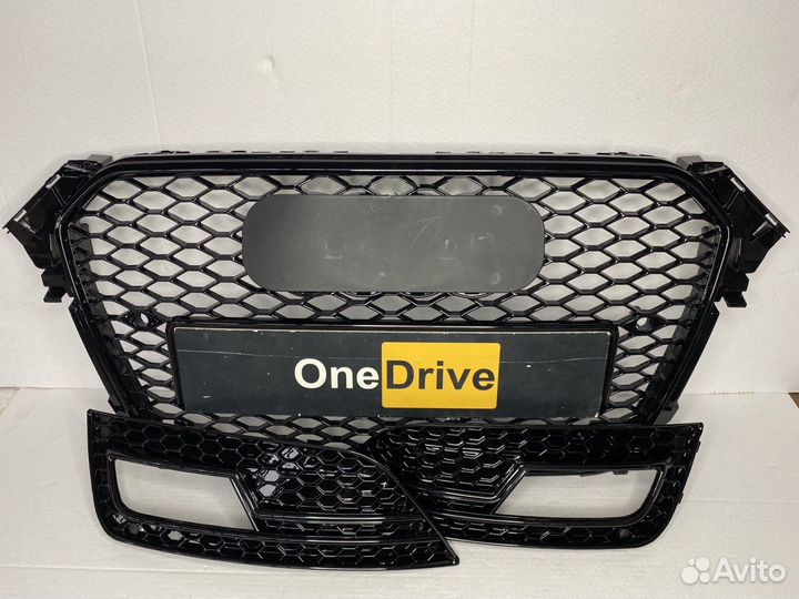 Решетка RS Audi A4 B8+ рестайлинг вставки птф