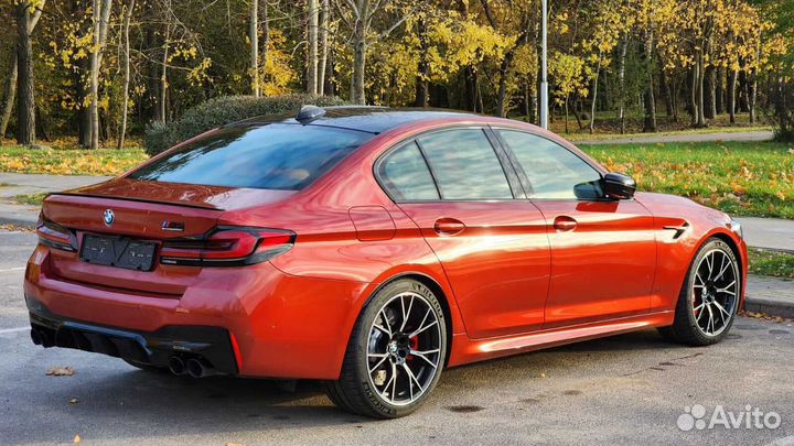 BMW M5 4.4 AT, 2022