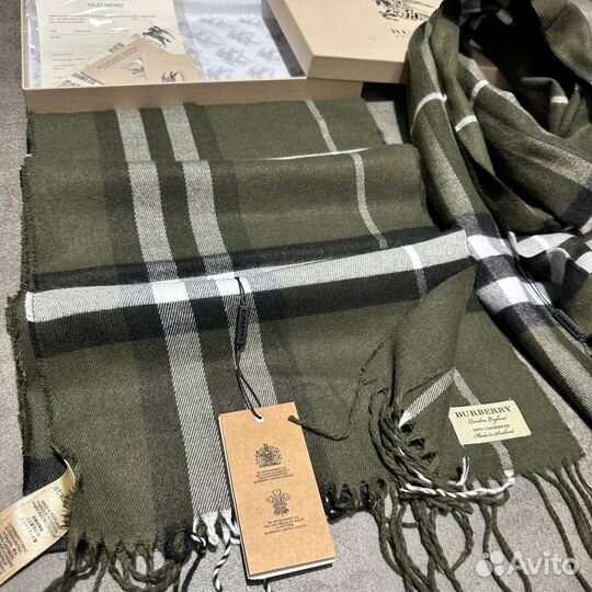 Шарф в коробке burberry