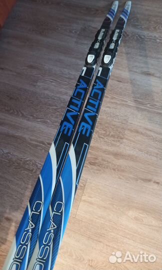 Беговые лыжи, палки, ботинки