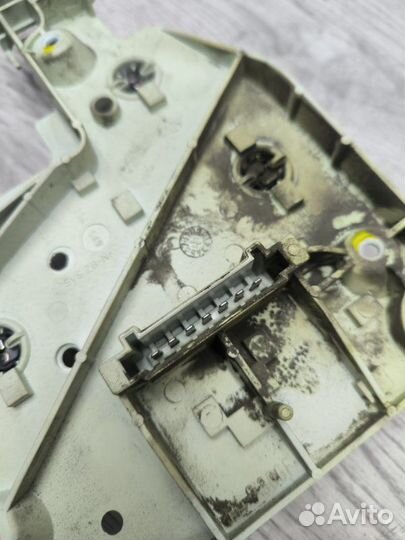 Плата фонаря задняя левая Mercedes E-Class W211