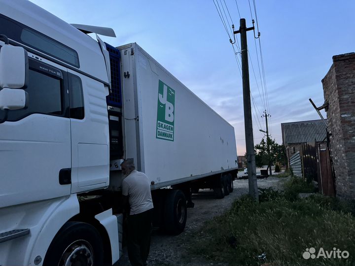 Полуприцеп рефрижератор щмитц