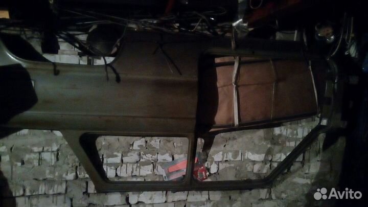 Задние крылья заз 968м