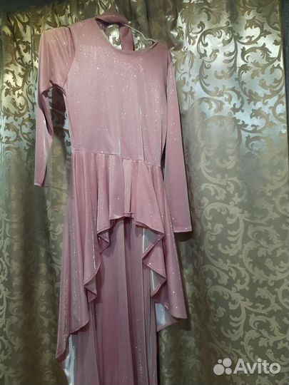 Вечернее платье