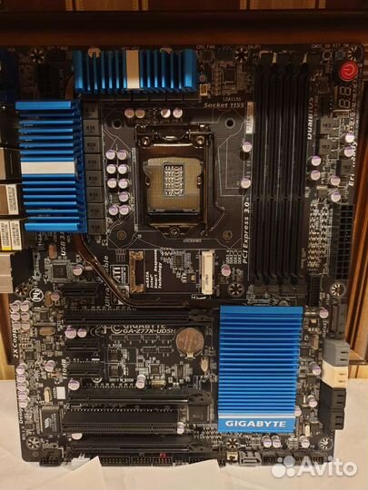 Gigabyte ga-z77x-ud5h 1155