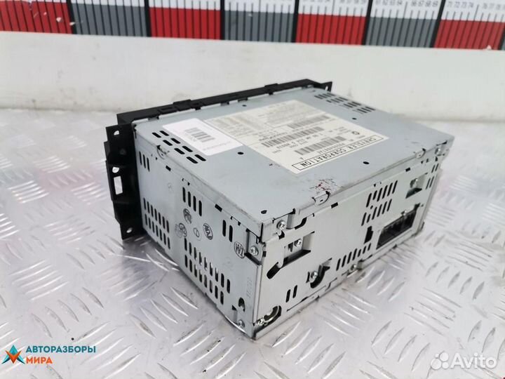 Магнитола Chrysler 300C 2006 05064067AG