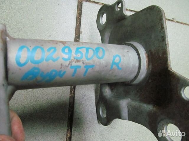 Кронштейн переднего бампера Audi Tt 1999-2006