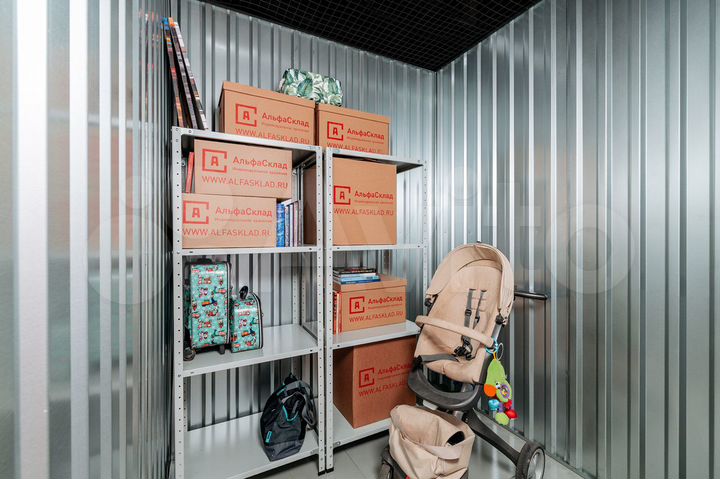 Склад площадью 10 м² для хранения вещей