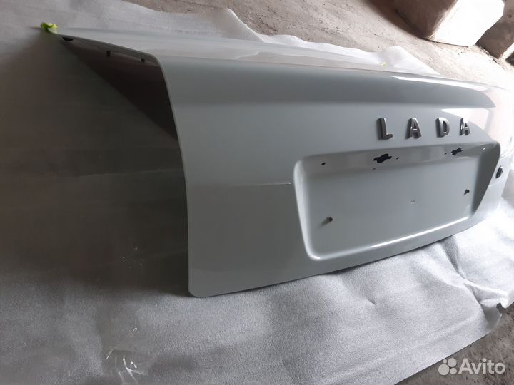 Крышка приоры