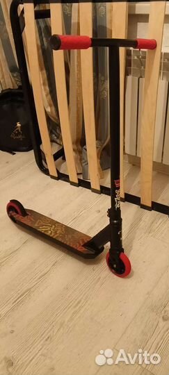 Трюковой самокат tech team