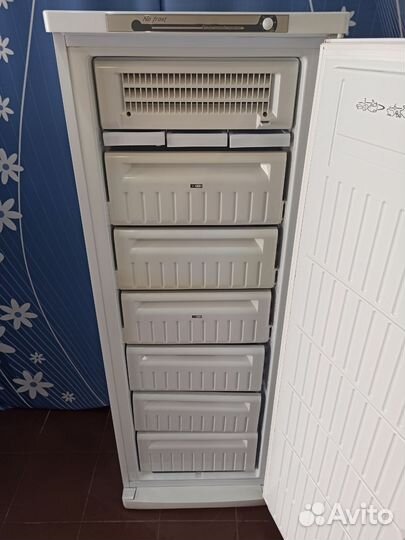 Холодильник морозилка